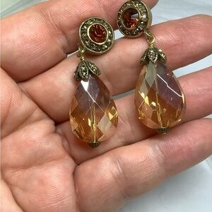 NWOT Heidi Daus Swarovski crystal teardrop dangle earrings